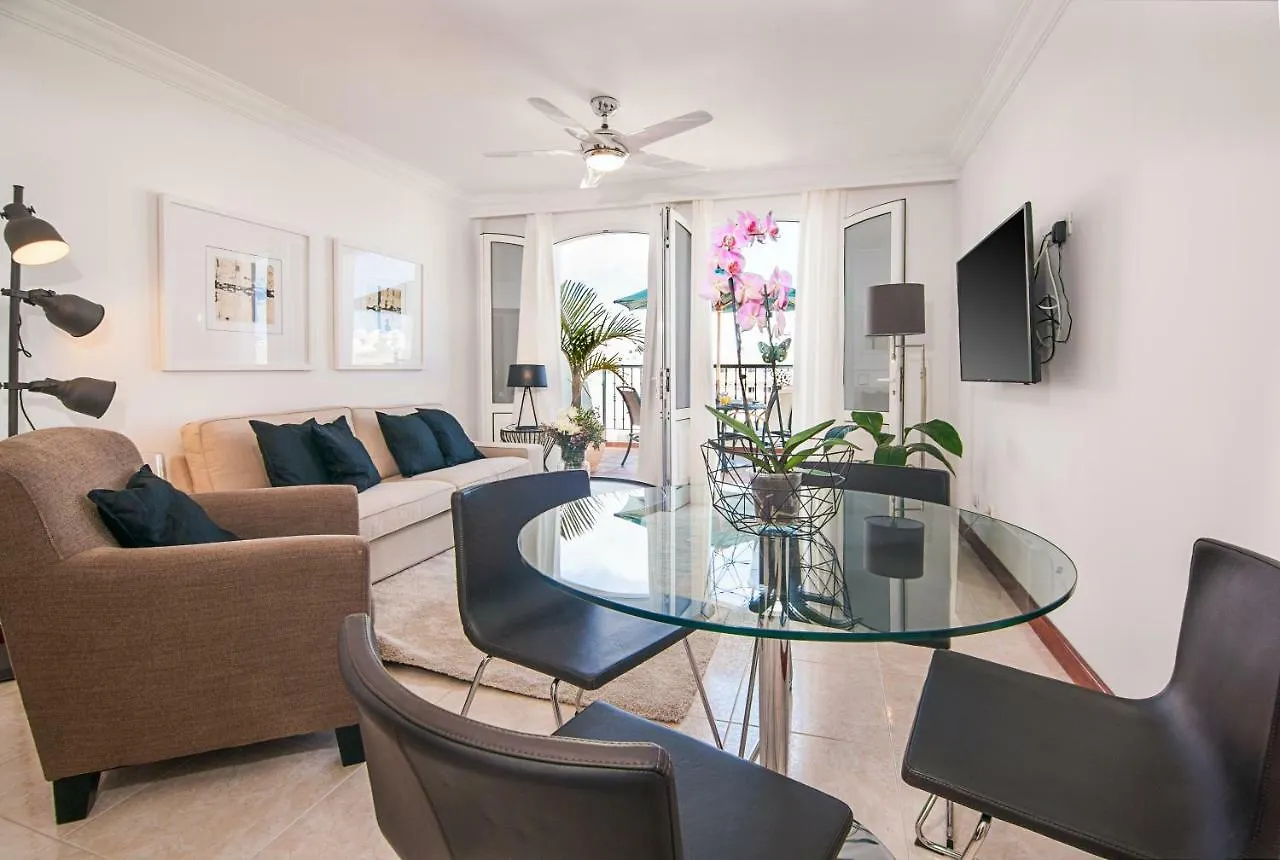 Rooms & Suites Terrace 4D Arrecife  Arrecife (Lanzarote)